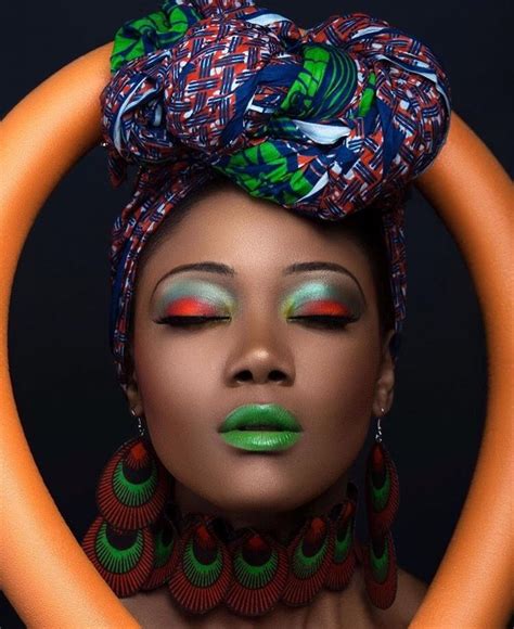 Pin De Justin Lewis Em Amazing Make Up Maquiagem Africana Truques