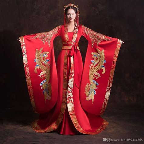 Chinesehanfu is a chinese traditional clothes hanfu dress store online for sale with free shipping, money back guarantee and fast & reliable support. Imperial Auspicious Red and Gold Hanfu (With images ...