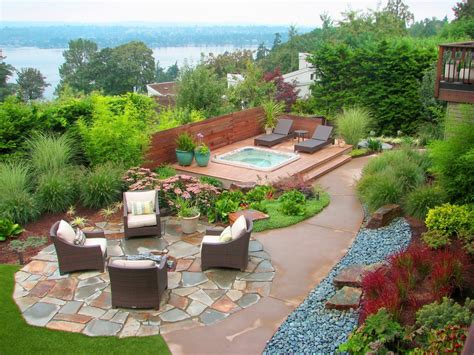 These 11 Incredible Backyard Gardens Are What Dreams Are Made Of