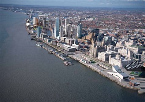 (1) Pics Of Liverpool (@PicsOfLpool) on Twitter | Liverpool city, Liverpool waterfront, Liverpool