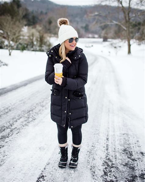 Snow Day Outfit The Southern Style Guide Winterstyle Snowday Snow