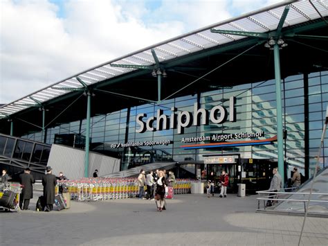 Amsterdam Airport Schiphol - Airport in Amsterdam - Thousand Wonders