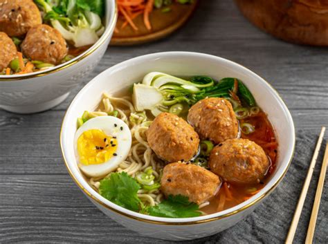 Miso Ramen With Chicken Meatballs Bell And Evans