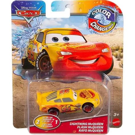 Disney Pixar Cars Cars 3 Lightning Mcqueen Exclusive 155 Diecast Car