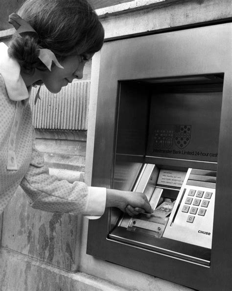 Atm At 50 An Oddity Then But It Changed Consumer Behaviour Ctv News
