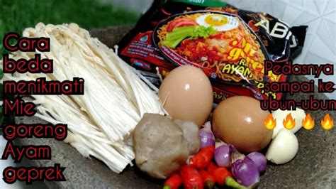Menu sarapan tadi pagi nih. CARA MASAK MIE GORENG AYAM GEPREK NYEMEK YANG ENAK - YouTube