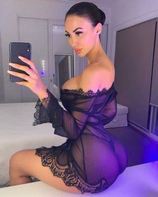Annelese Sexy Bimbo Instagram Slut Big Fake Boobs Dsl Porn Pictures