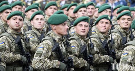 Jun 11, 2021 · павелко уточнил, что на голосование будут вынесены два вопроса: Кабмин предложил изменить приветствие для военных на ...
