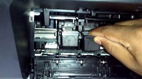 How To Add And Remove Ink Cartridges Of Canon Pixma Printer Youtube