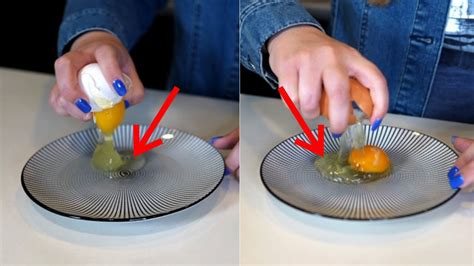 How To Crack An Egg With Style Using Only One Hand Youtube
