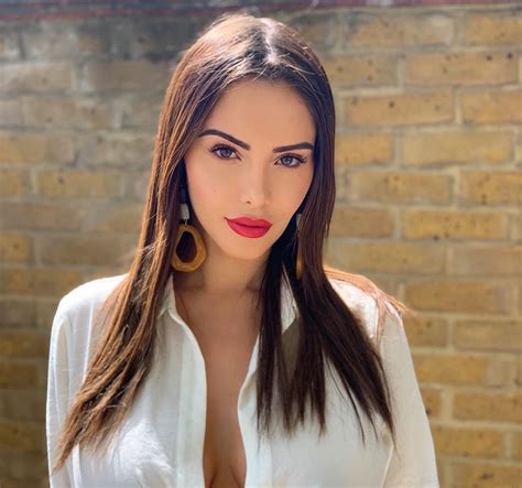 #nabilla instagram videos and photos. Nabilla fait le point sur sa santé et dévoile son poids sur Snapchat ! (VIDEO) - NextPLZ