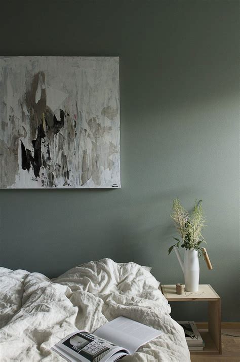 Spruce up your boudoir with a selection of ideas from some interior experts. 10 COZY AND CALM COLOURFUL SCANDINAVIAN BEDROOMS | Calming ...