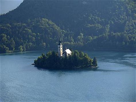Ismerd meg most a legfontosabb látnivalókat, strandokat és nyaralási lehetőségeket. Facskó Ildikó: Bled és környéke, Portoroz, Piran ...