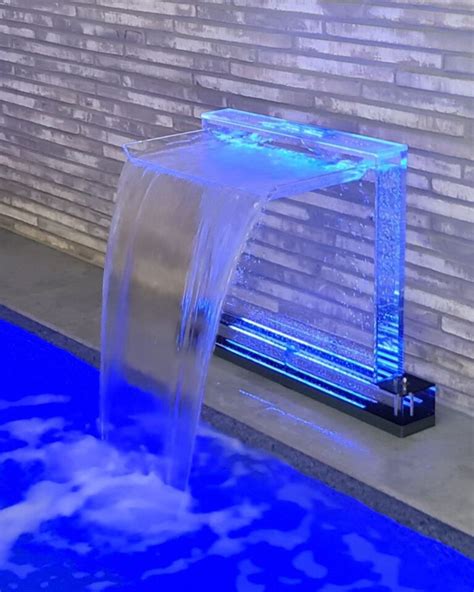 Pisces Acrylic Led Pool Fountain