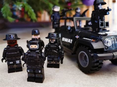 Team Swat Spezial Soldaten Minifiguren Kaufen Auf Ricardo