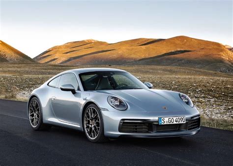 Check out the latest promos from official porsche dealers in the philippines. 2020 Porsche 911 Carrera S New Interior Features - 2021 ...
