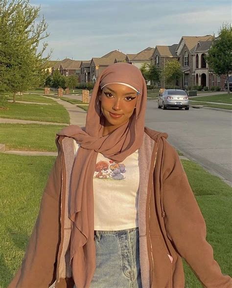 ୭̥⋆｡ Inspo ୭̥⋆｡ On Instagram “hijab Outfit Inspo🍥🤎 ･ﾟ ･ﾟ Comment Below Which Outfit Is