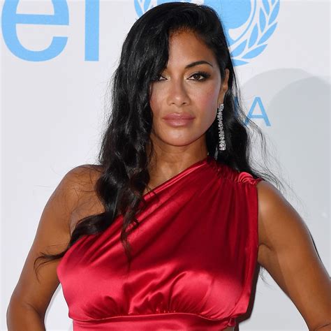 Nicole Scherzinger Shows Off Her Incredible Figure In Tiny Sports Bra And Leggings Hello