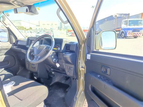 Daihatsu Hijet Deck Van Automatic In Green Mini Trucks Northwest