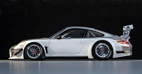 Porsche 911 Gt3 R Race Car Launched Photos 1 Of 4