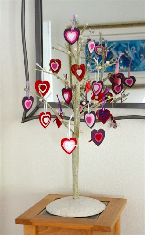 25 Amazing Dollar Tree Valentines Decorations Ideas Magment