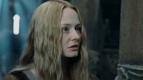 Why Lord Of The Rings Fans Should Recognize Aunt Zelda From The