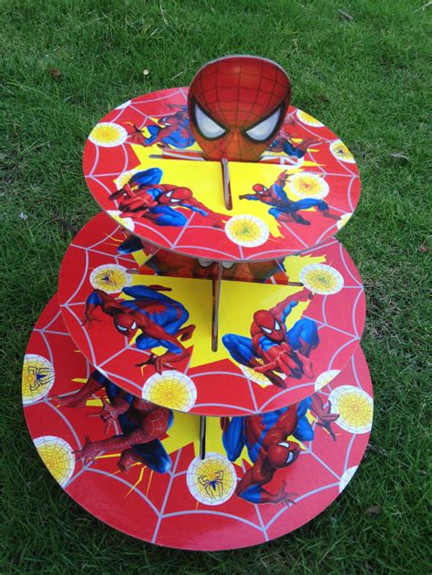 Print images of the spiderman characters, and tape them to the fence. 37 Cute Spiderman Birthday Party Ideas | Table Decorating ...
