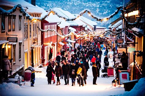 Christmas Norway Cities Bergen Røros Markets Fjord Tours