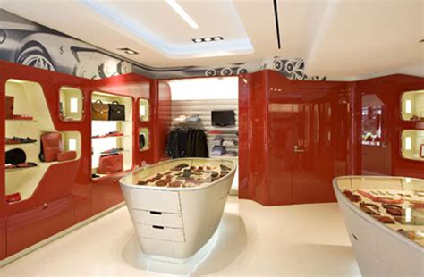 The authorized ferrari dealer al tayer motors l.l.c has a wide choice of new and preowned ferrari cars. World's Largest Ferrari Store Opens in Dubai