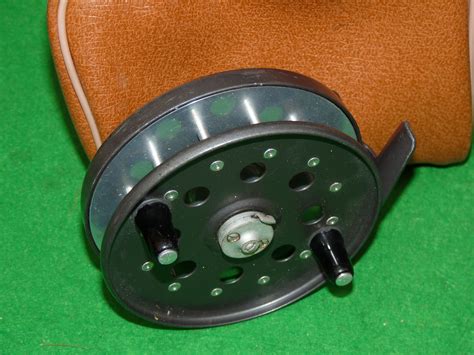Strike Right Ultraflo Vintage Alloy Centrepin Reel To Use Or Collect