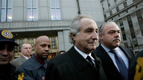 Jpmorgan Chase Nears A 2 Billion Deal In A Case Tied To Madoff The New York Times