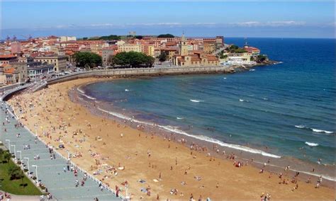 Viajero Turismo Turismo En Gijón Sidrerías Playas Monumentos