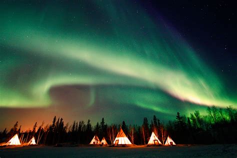 With the help of the enigmatic. Yellowknife, NWT: Auroras Two Ways | Vancouverscape