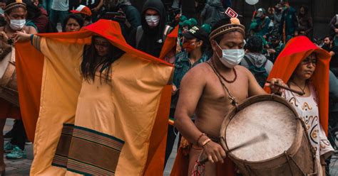 La Minga Indigena Música Bailes Cantos Y Arengas De La Protesta En Colombia
