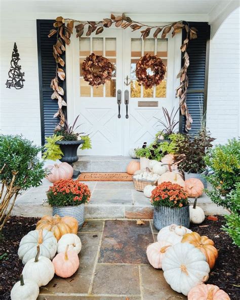Thanksgiving Outdoor Decorations In 2020 Fall Decor Thanksgiving