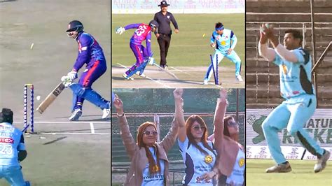 Beautiful Bhojpuri Actresses Delighted With Non Stop Wickets Of Bengal Tigers In Celebrity
