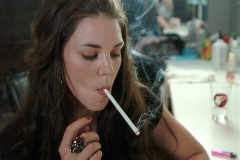 The Sexy Smoking Girls