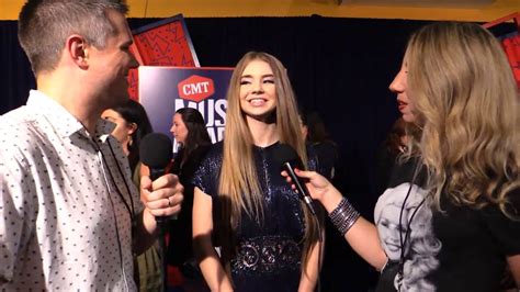 2019 Cmt Awards 14 Year Old Country Artist Tegan Marie Discusses Her Music Video Alien Youtube