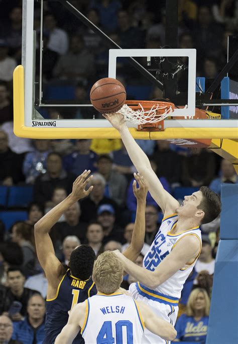 Mens Basketball Aims To Improve Rebounding Transition Game Daily Bruin
