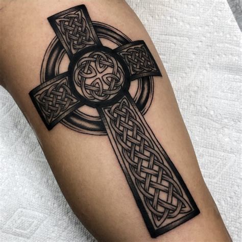 Aggregate More Than 73 Celtic Cross Tattoo Designs Latest Esthdonghoadian