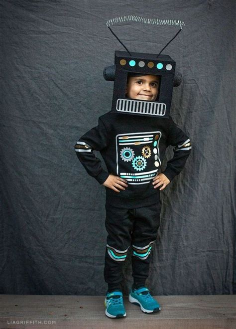 50 Simple Homemade Halloween Costume Ideas For Kids Robot Costumes