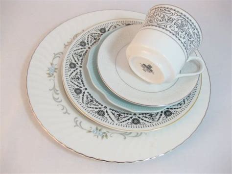 China Place Setting Mismatched China Place Setting 5 by FreeLiving | Pieces wedding, Mismatched ...