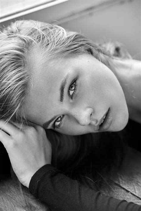 Barbora Dlaskova Metro Models