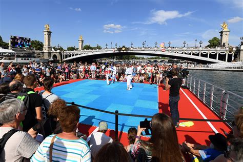 The final stage of the most famous bicycle racing in the world, tour de france, always finishes in paris. 2024 Bid; Gallery: Olympic Days in Paris - Architecture of ...