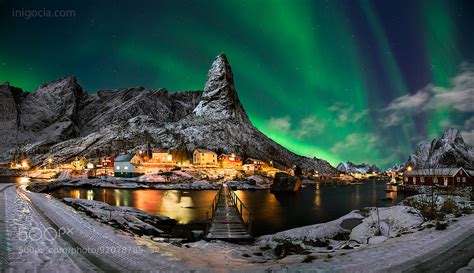 The Night Skies Over Reine Norway Are Incredible Photo By Inigo