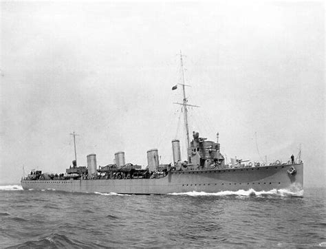 Hms Tipperary British Destroyer Leader Ww1 Photos Framed Prints