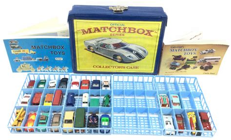 Lot Matchbox Car Case With Cars And Matchbox Books