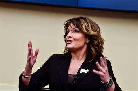 Sarah Palin Says Bill Nye As Much A Scientist As I Am Time