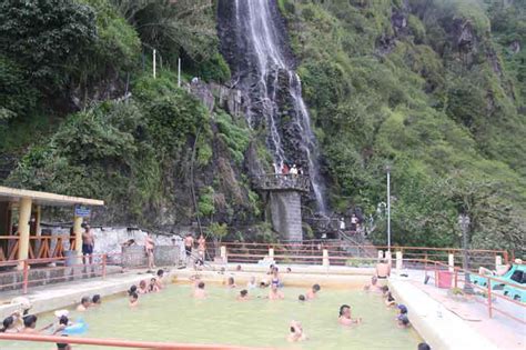 Baños de agua santa (spanish pronunciation: Associazione Culturale SAUNAMECUM - Stabilimenti Termali a Baños de Agua Santa