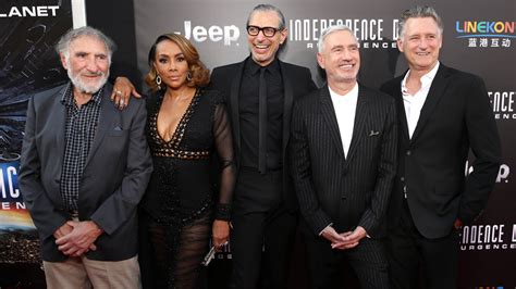 Independence Day Resurgence Premiere Red Carpet Photos Variety